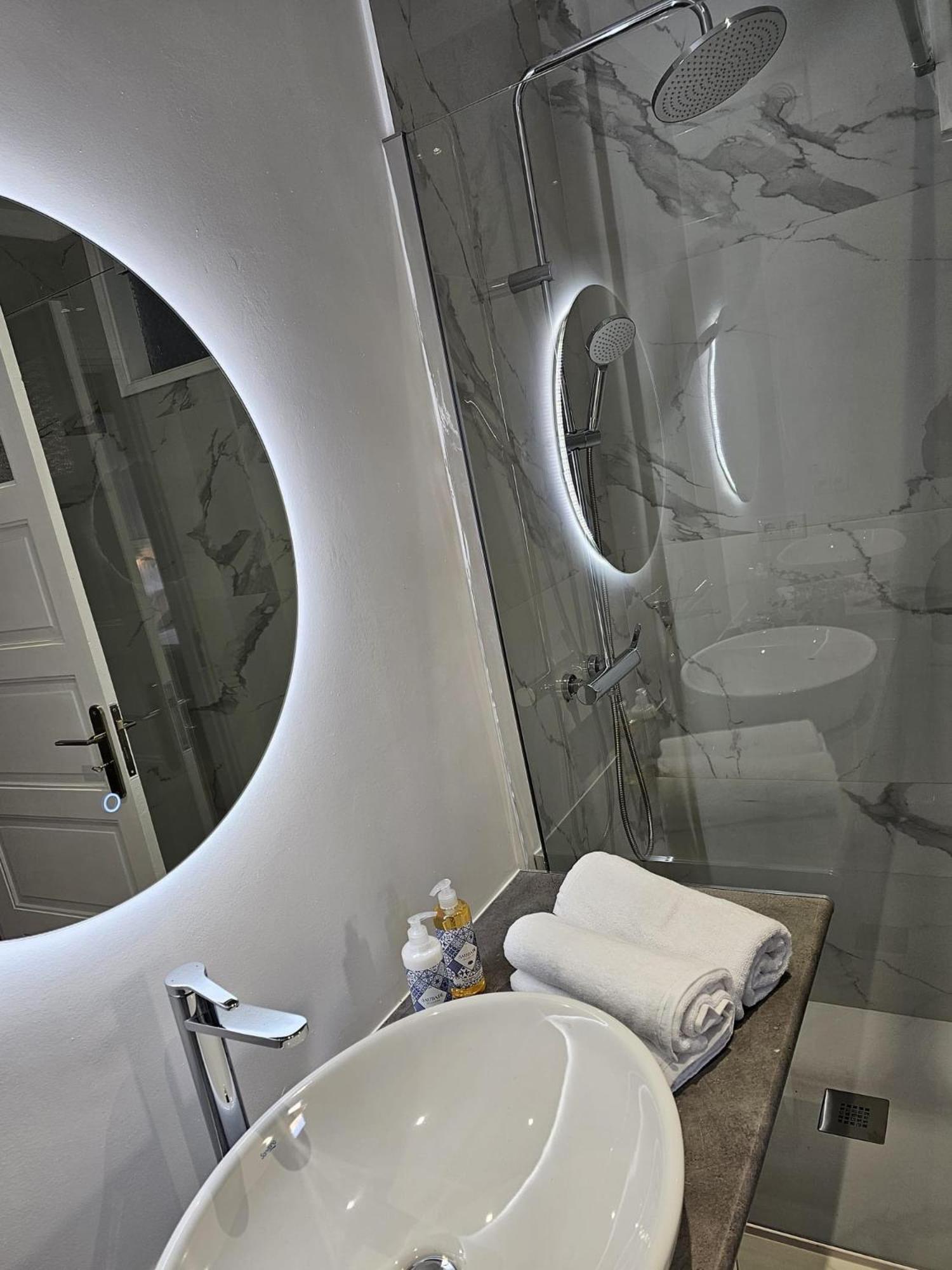 Lm Art Apartments 포르투 외부 사진